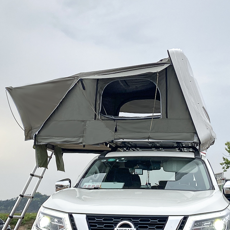 Hard shell roof top tent 